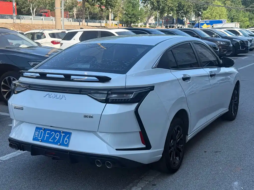 Aeolus Yixuan — миниатюра 9