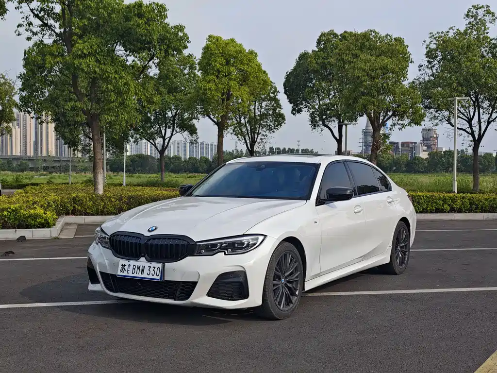 Купить BMW 3 Series