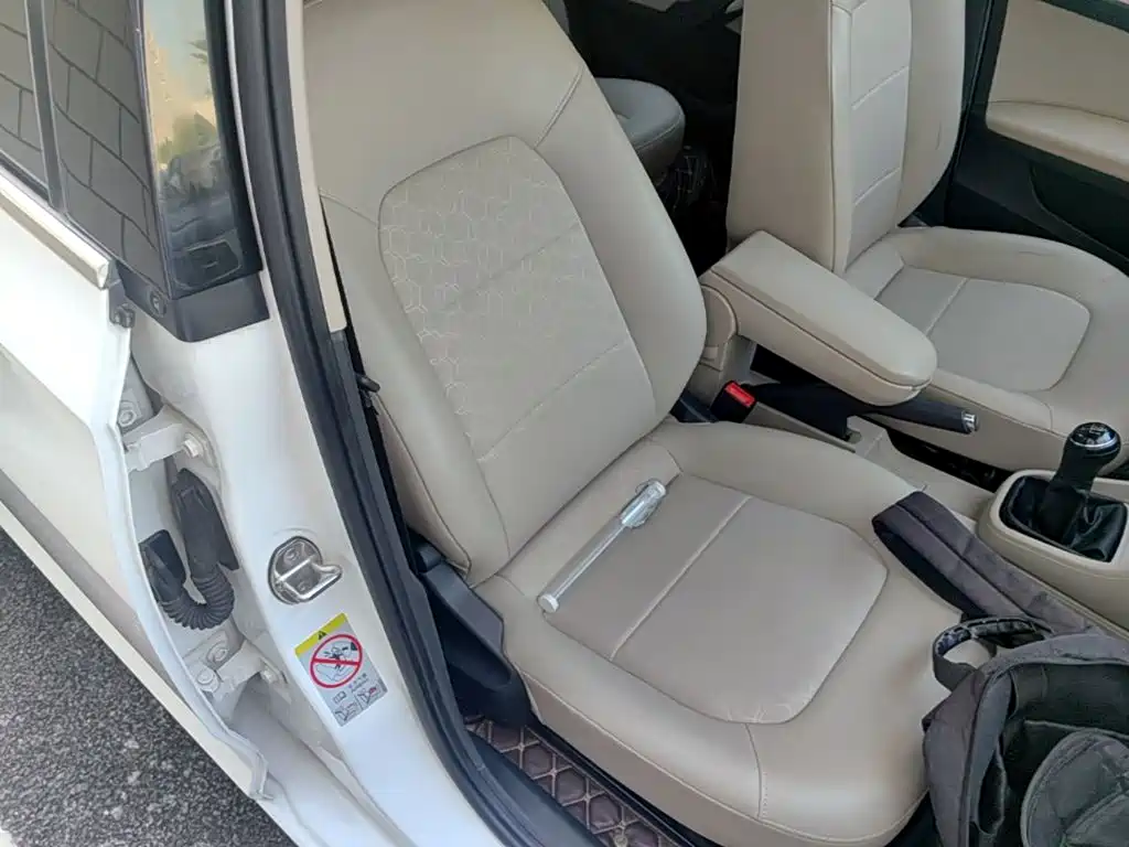 Volkswagen Santana — миниатюра 25