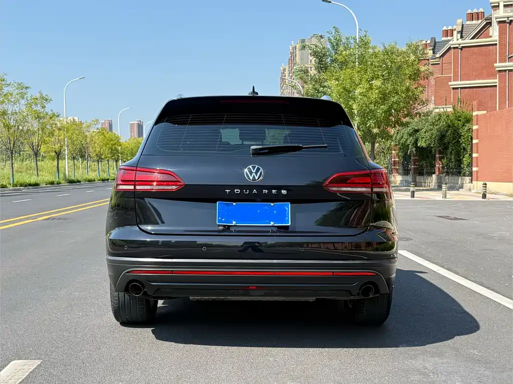 Volkswagen Touareg — миниатюра 8
