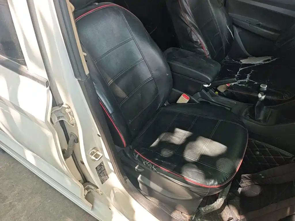 Wuling Hongguang — миниатюра 25