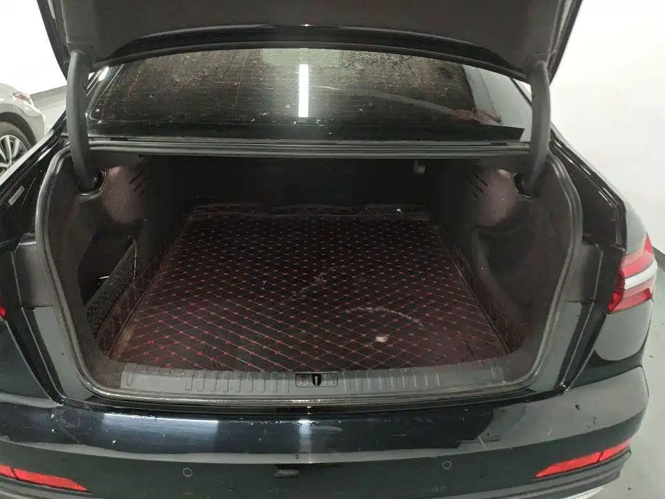 Audi A6L — миниатюра 8