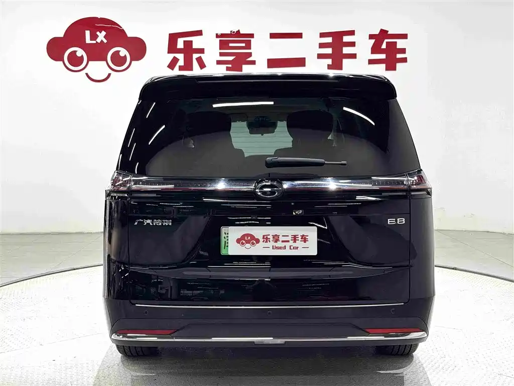 GAC Motor Trumpchi E8 PHEV — миниатюра 4