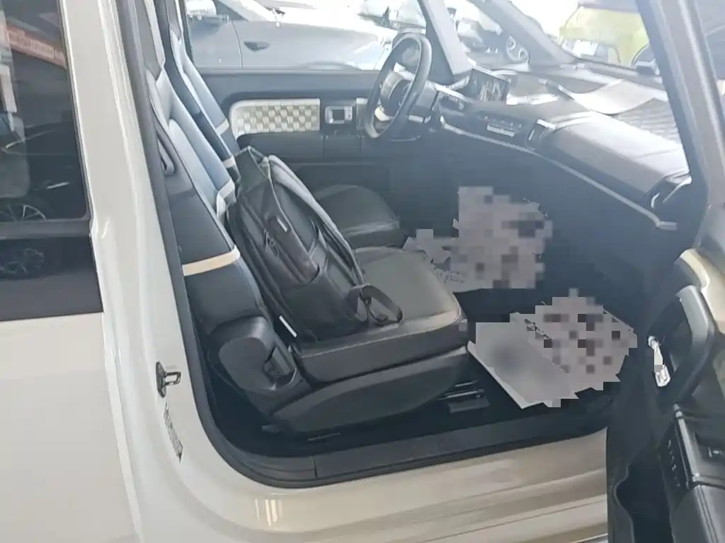 Baojun KiWi EV — миниатюра 25