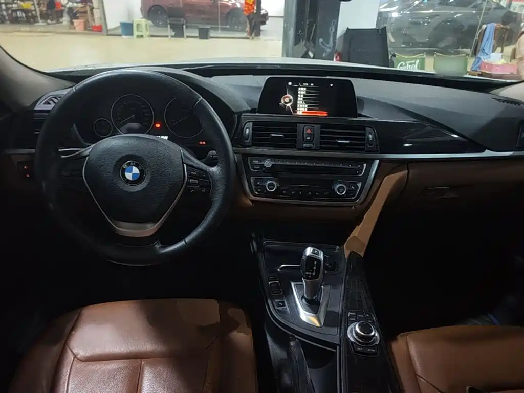 BMW 3 Series GT — миниатюра 10