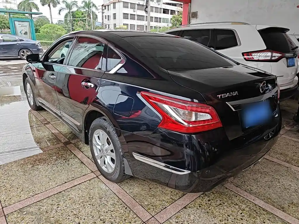 Nissan Teana — миниатюра 5
