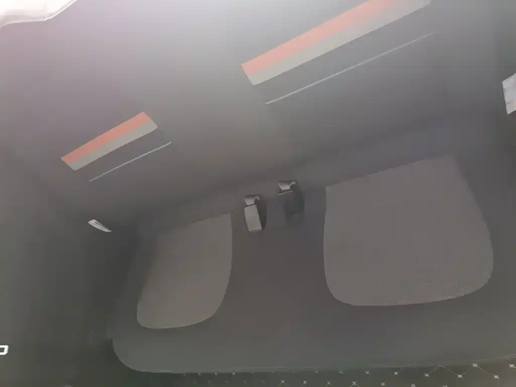 Wuling MINIEV — миниатюра 17