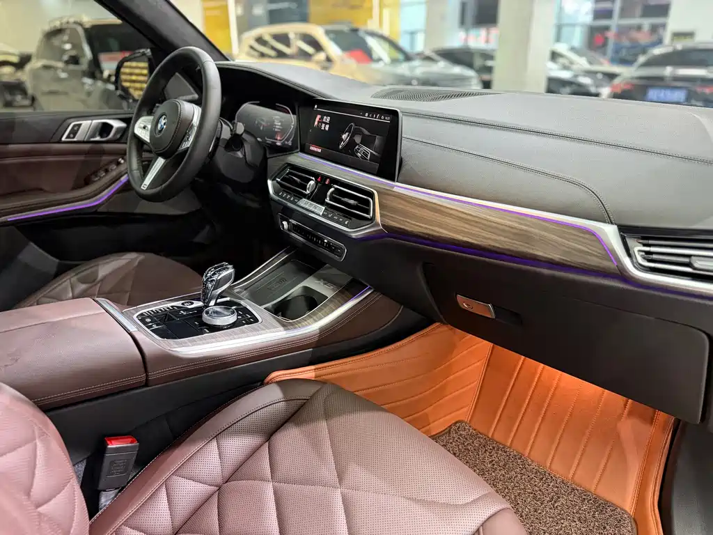 BMW X5 — миниатюра 11