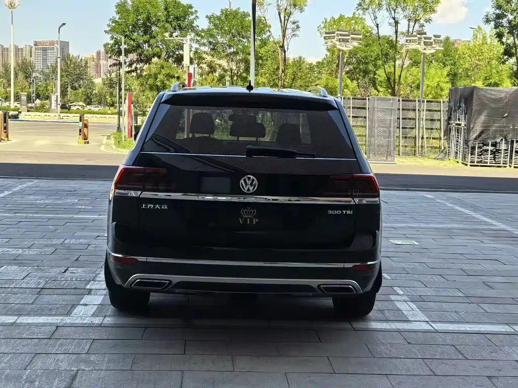 Volkswagen Teramont — миниатюра 5