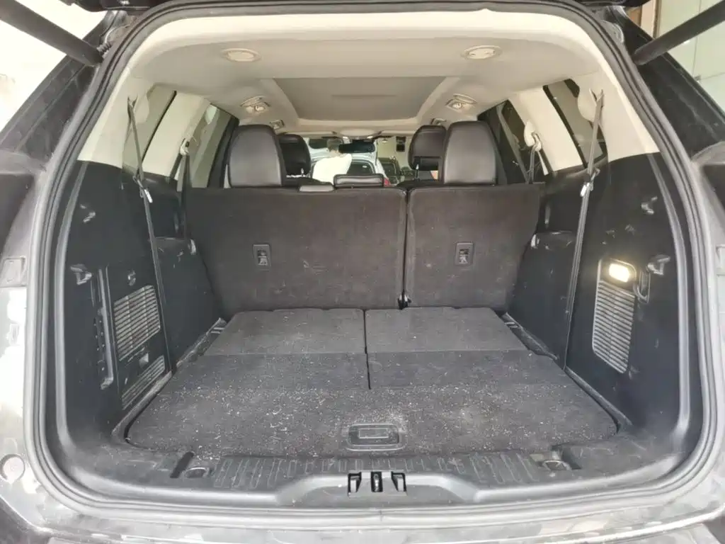 Ford Edge — миниатюра 19