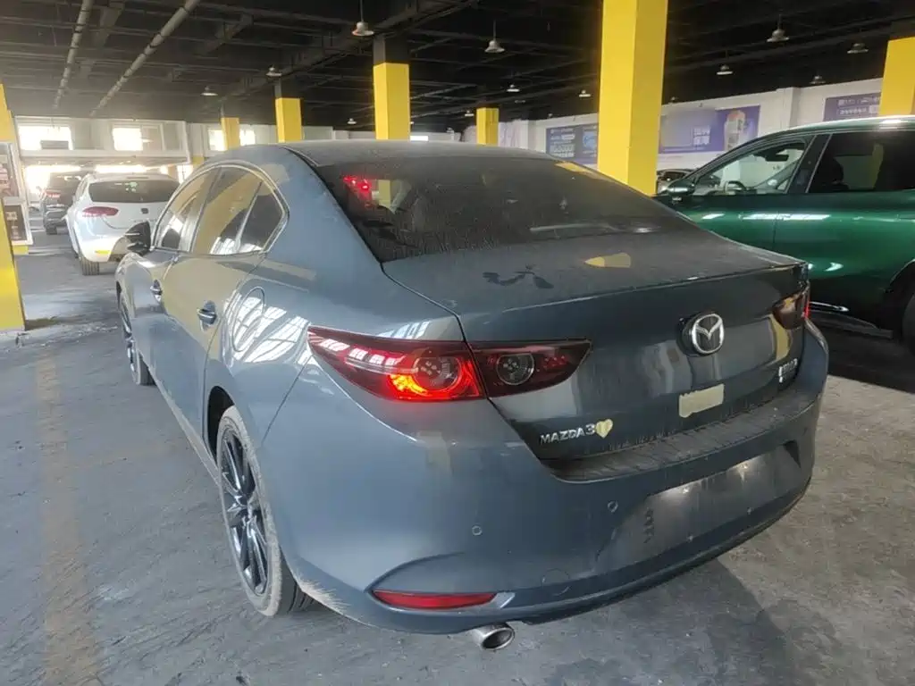 Mazda 3 Axela — миниатюра 5
