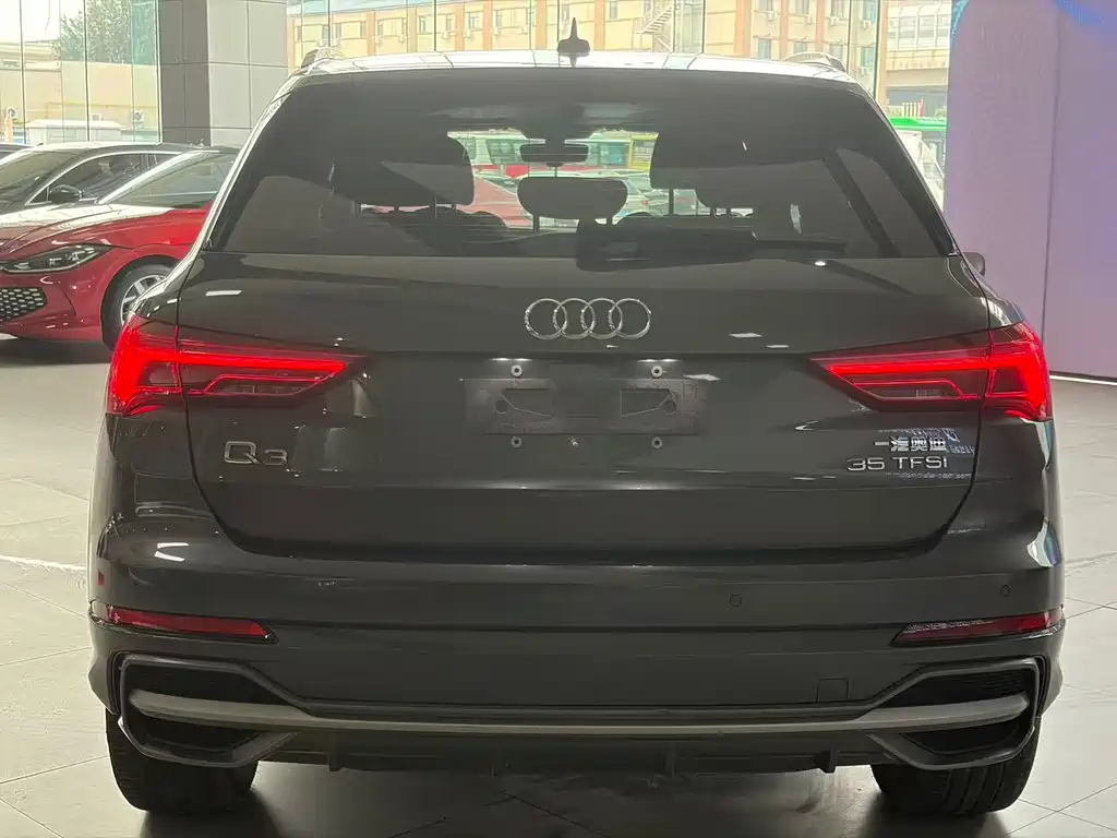 Audi Q3 — миниатюра 5
