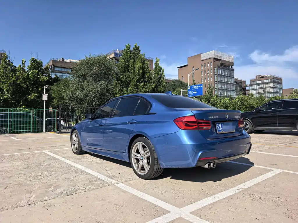 BMW 3 Series — миниатюра 8