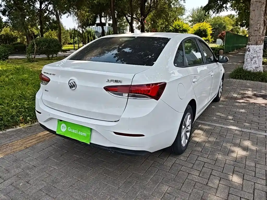 Buick Excelle — миниатюра 7