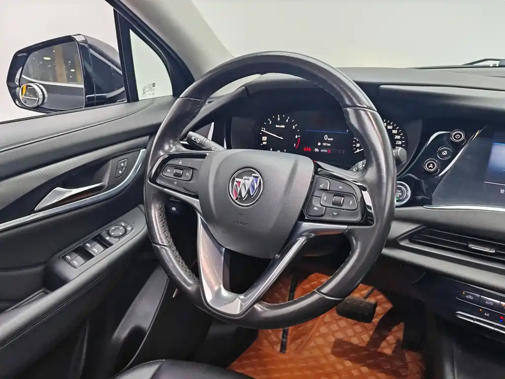 Buick Enclave — миниатюра 16