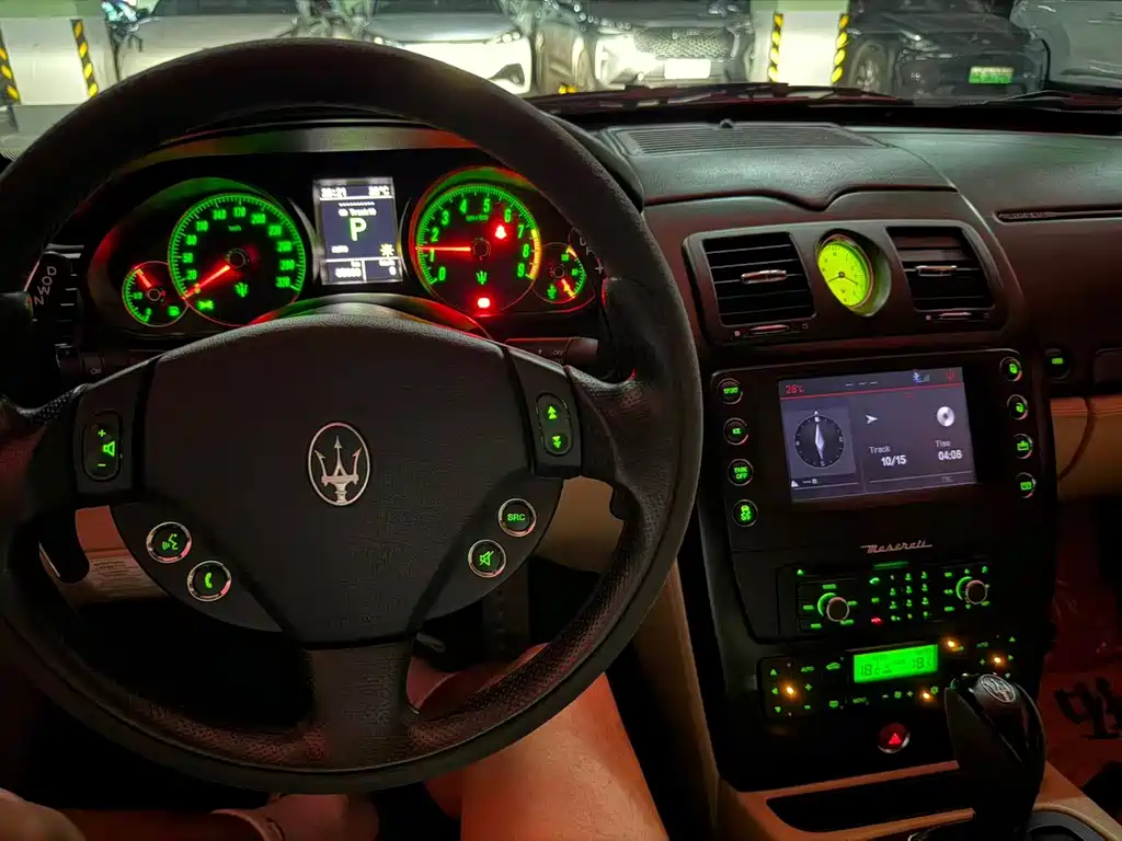 Maserati Quattroporte — миниатюра 3