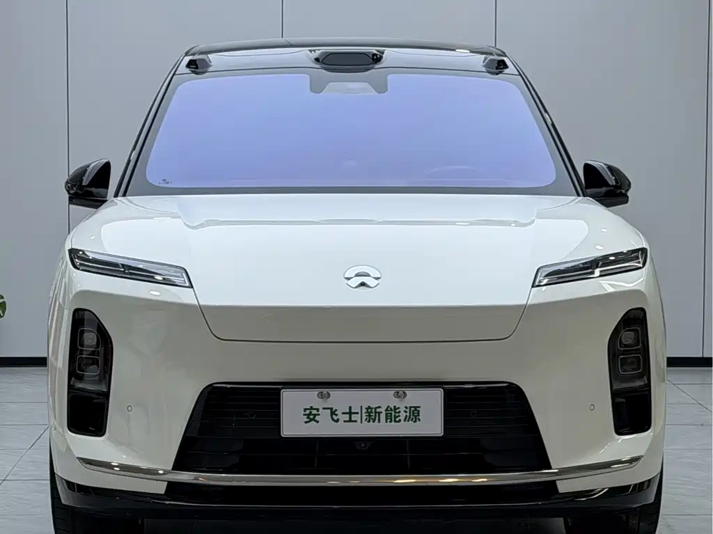 NIO ES8 — миниатюра 2