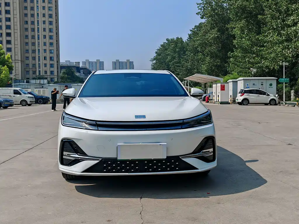Geely Galaxy Galaxy A7 EM A7 EM 2025 EM-i 150km