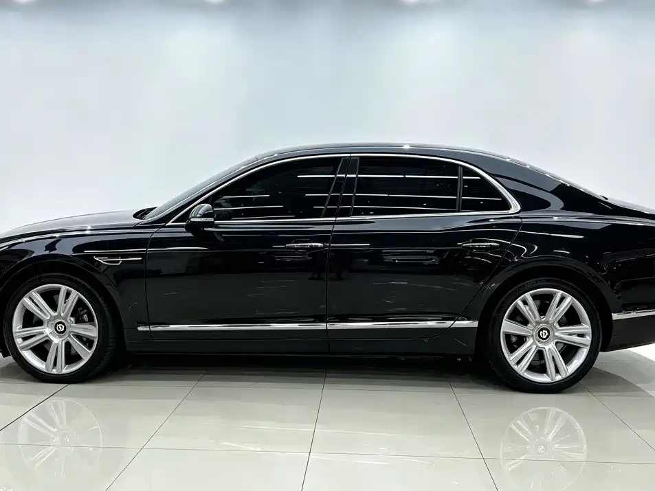 Bentley Flying Spur — миниатюра 3