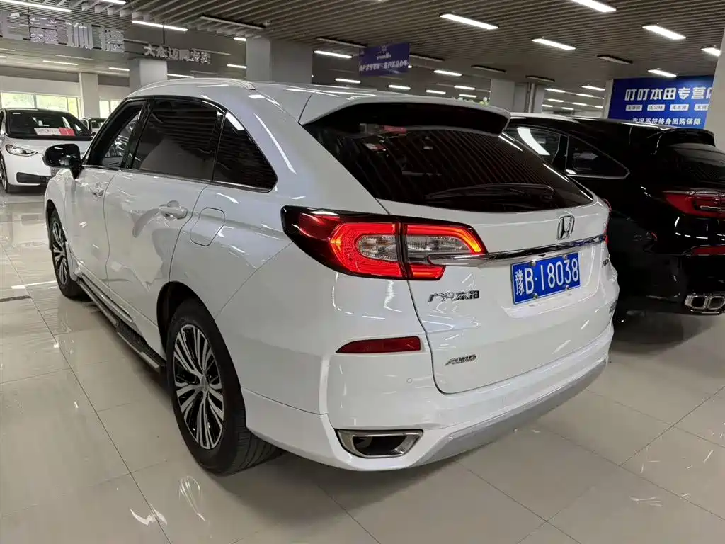 Honda Avancier 2017 370TURBO Luxury