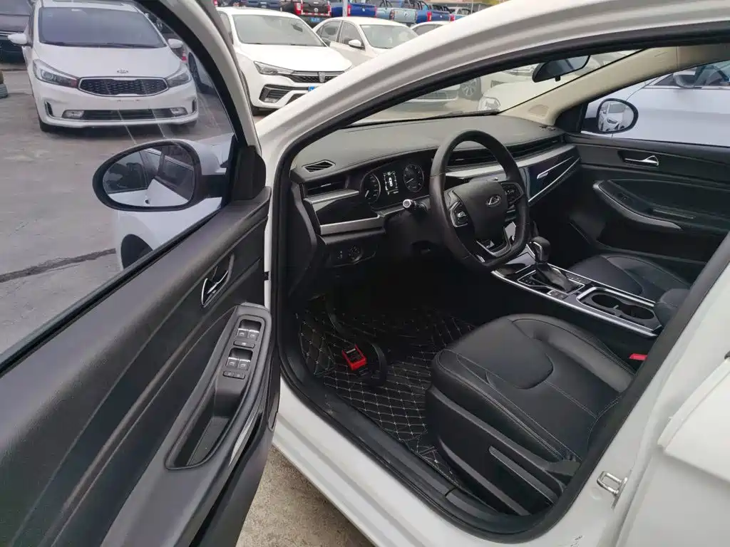Chery Arrizo 5 — миниатюра 13