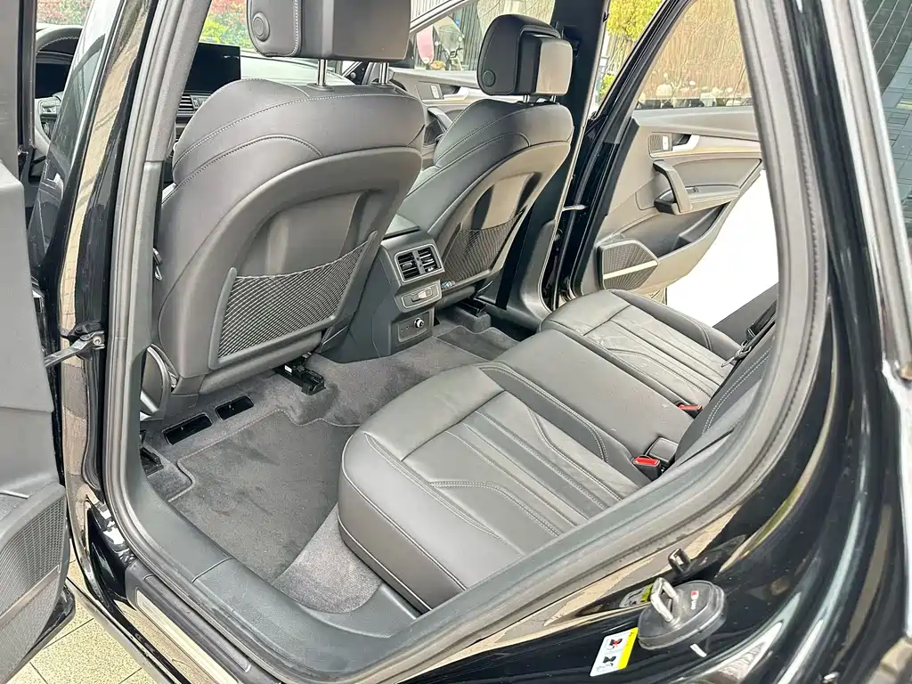 Audi Q5L — миниатюра 9