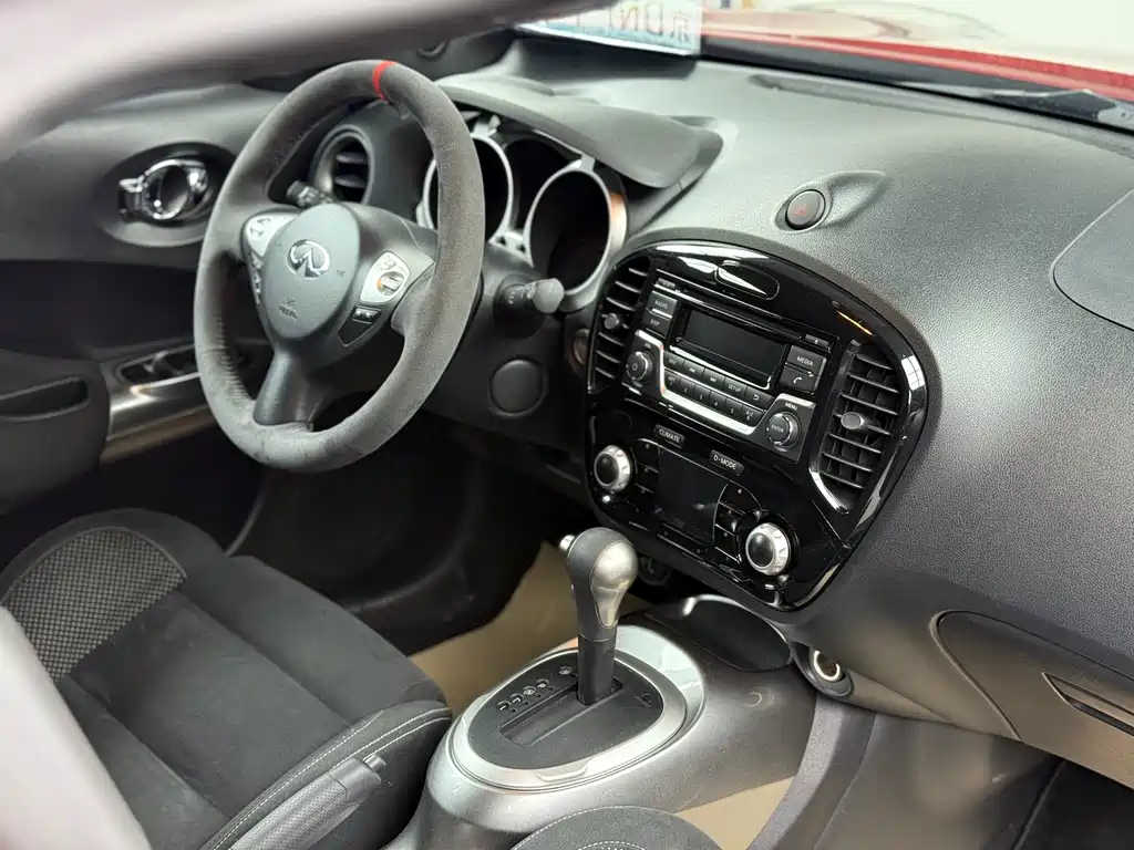 Infiniti ESQ — миниатюра 15