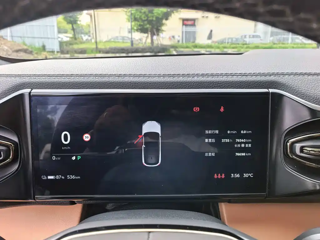 NIO ES6 — миниатюра 18