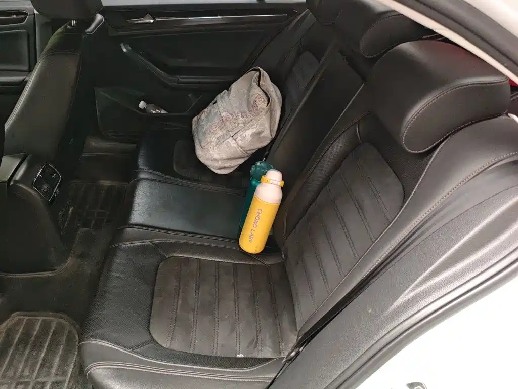 Volkswagen Sagitar — миниатюра 15