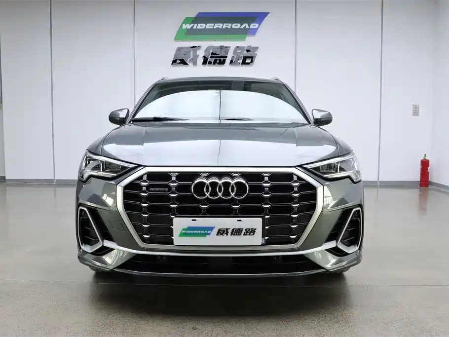 Audi Q3 2022 45 TFSI quattro Fashion