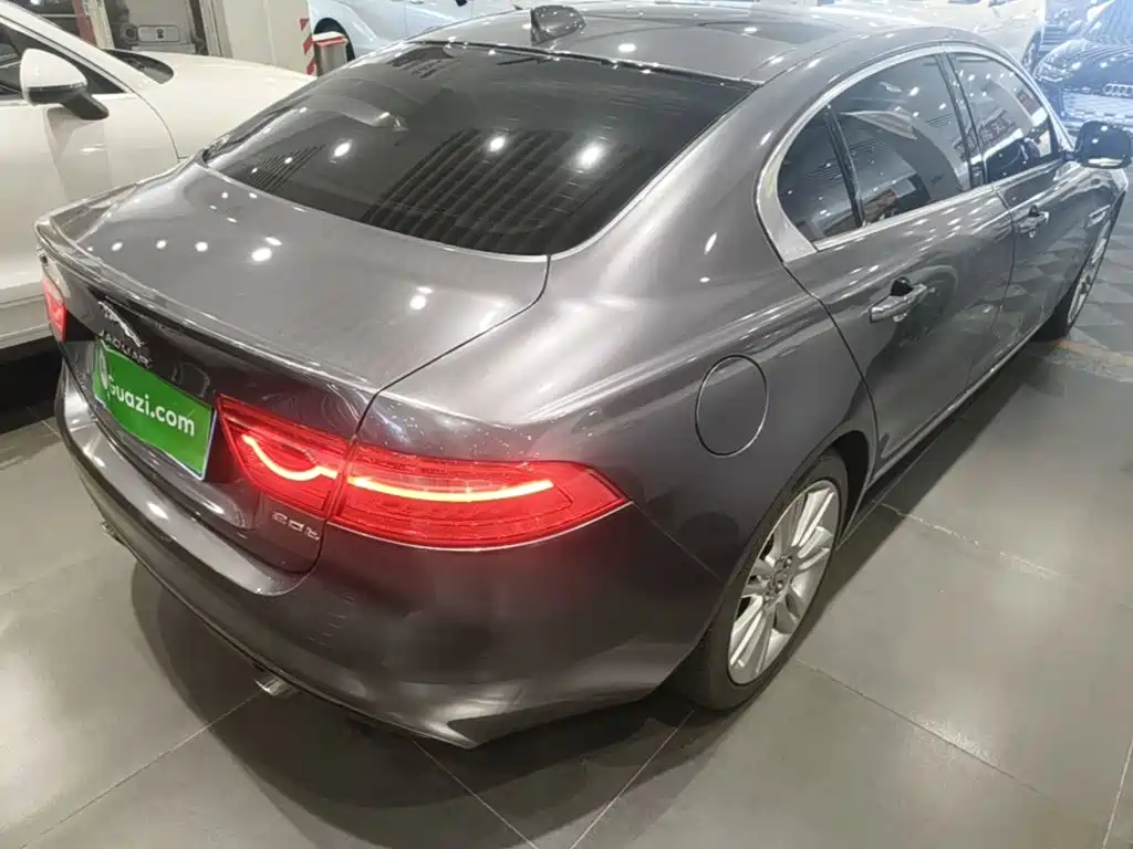 Jaguar XEL — миниатюра 7