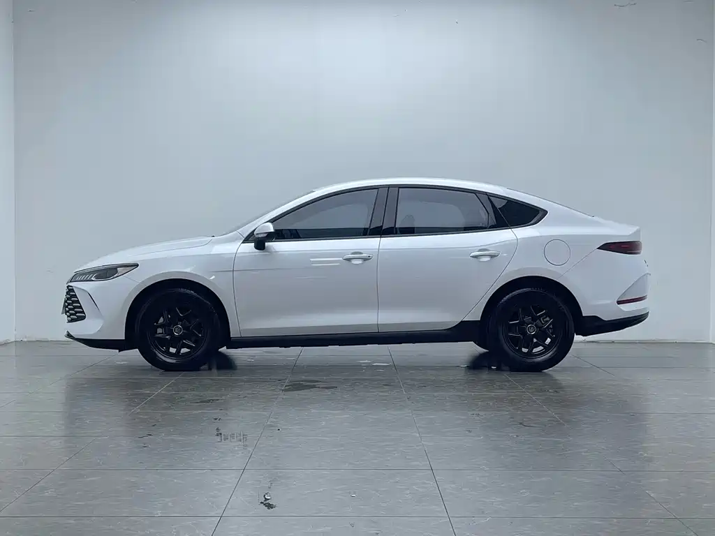 BYD Qin PLUS — миниатюра 7