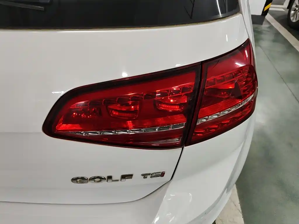Volkswagen Golf — миниатюра 8