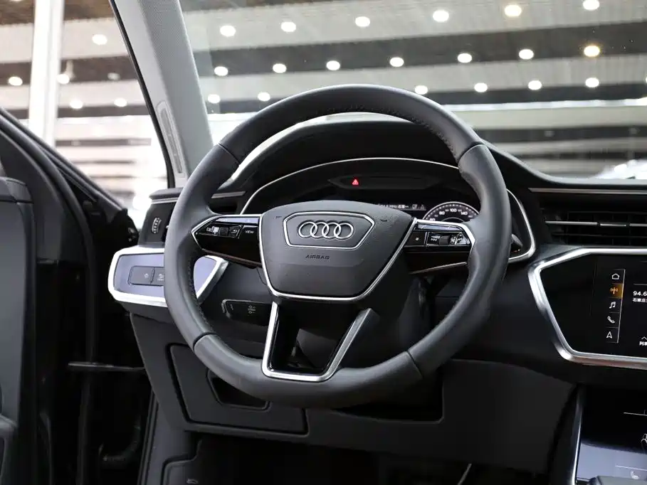 Audi A6L — миниатюра 11