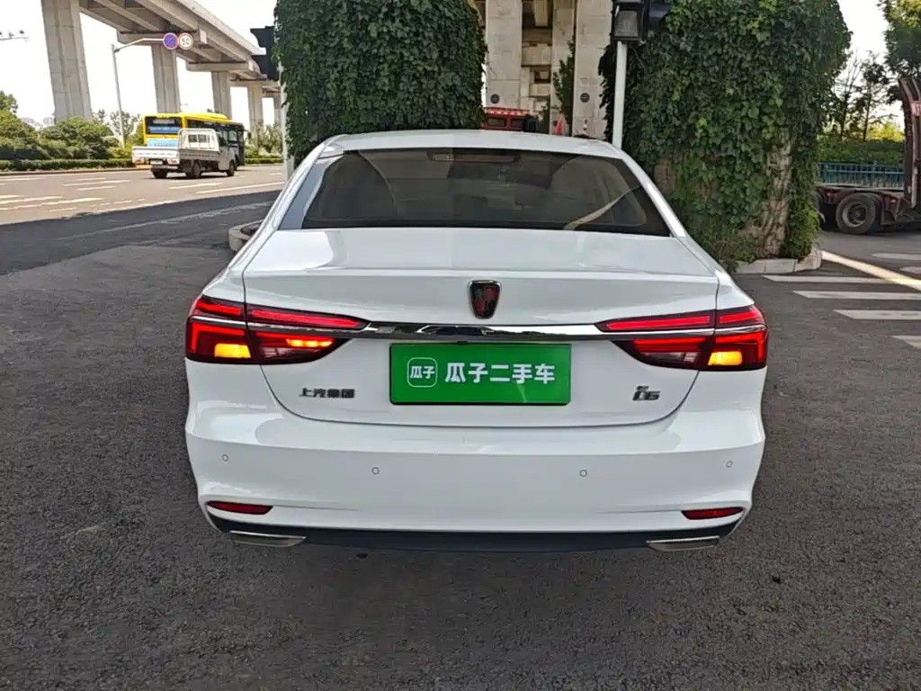 Roewe Roewe i6 Classic — миниатюра 6