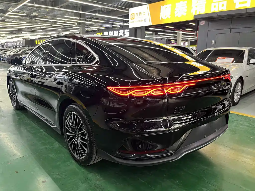 BYD Han — миниатюра 4