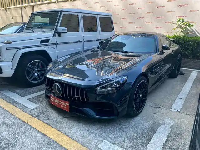 MERCEDES BENZ AMG GT
