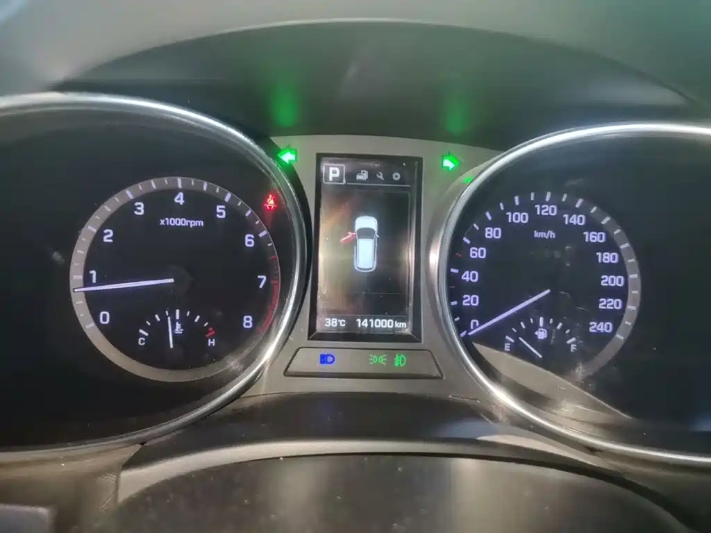 Hyundai Santa Fe — миниатюра 12