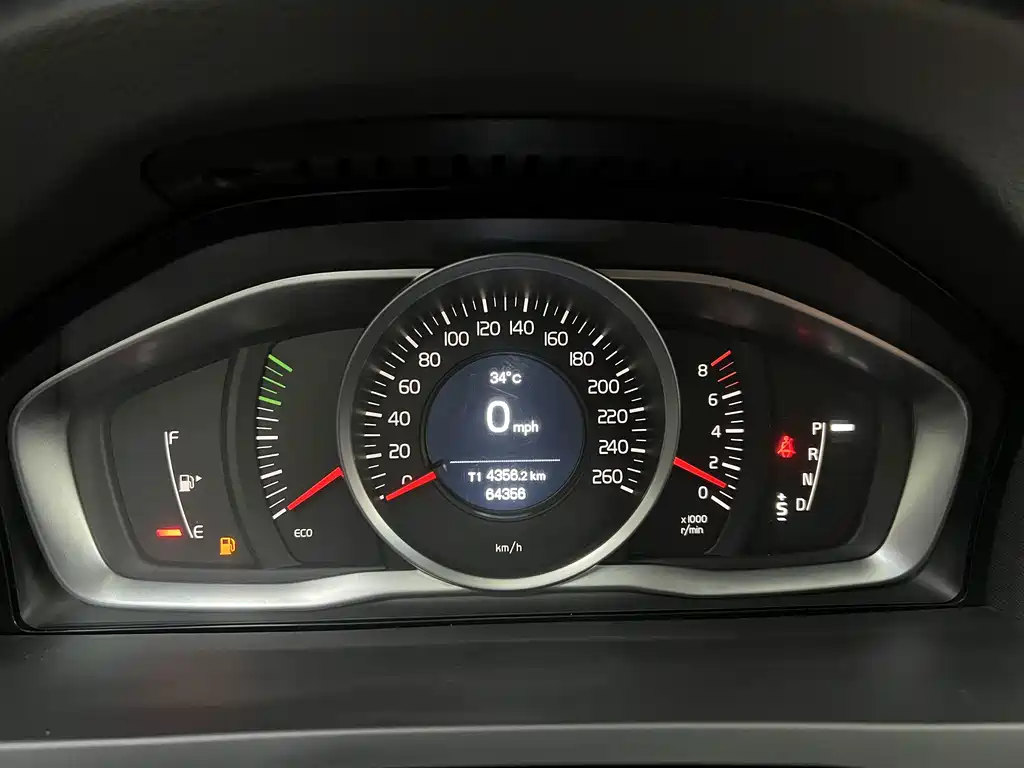 Volvo S60 — миниатюра 17