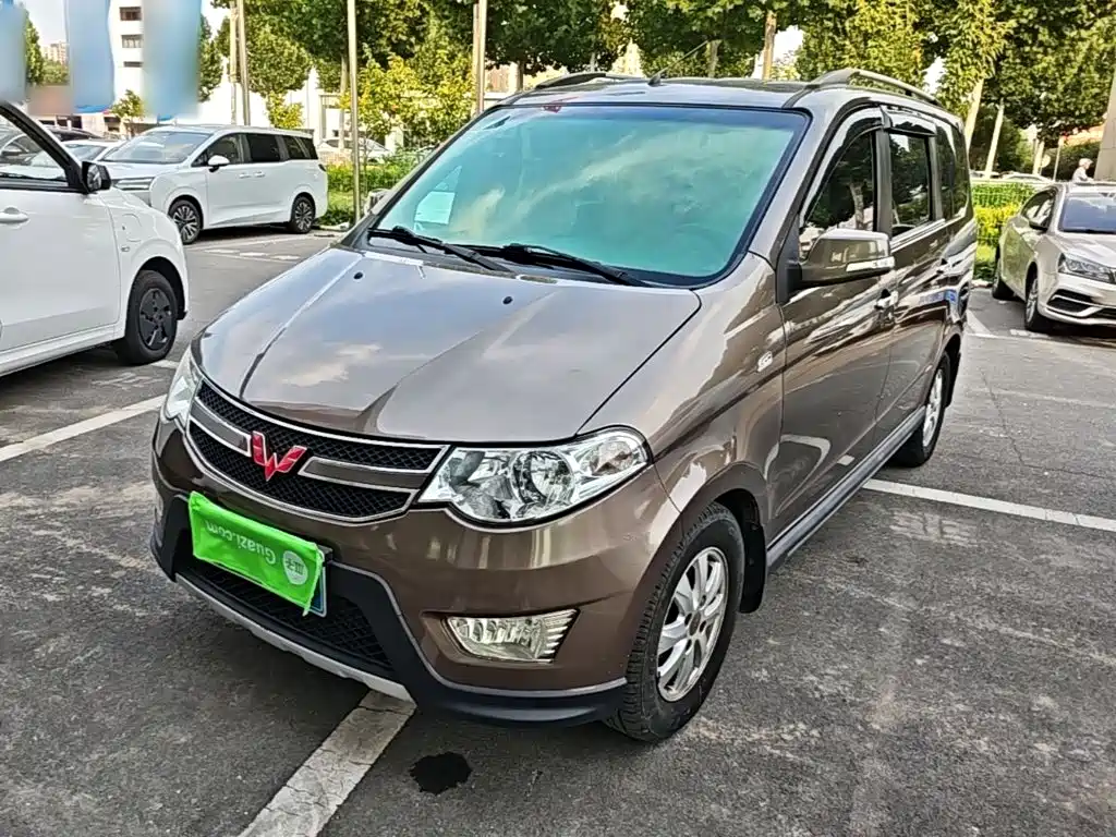 Wuling Hongguang — миниатюра 2