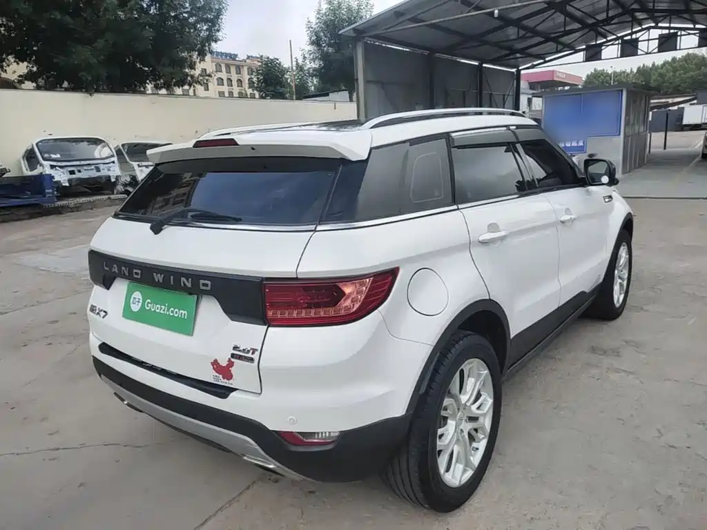 Landwind Landwind X7 — миниатюра 7