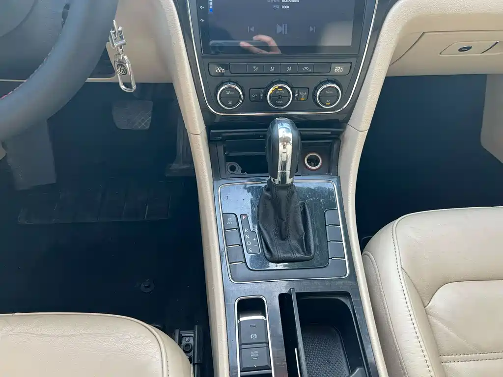 Volkswagen Passat 2011 1.8TSI DSG