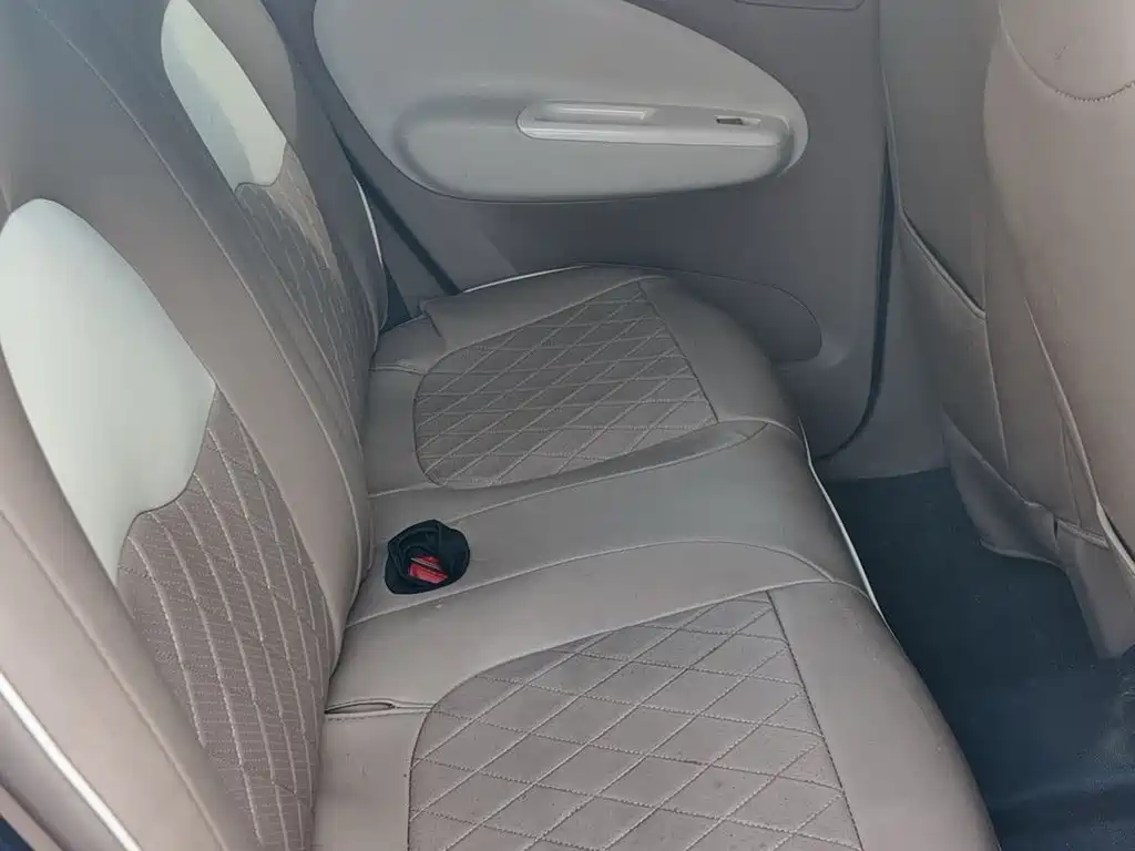 Wuling MINIEV — миниатюра 7