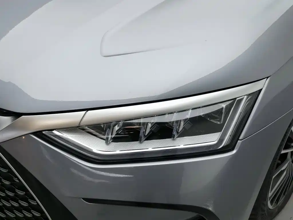 BYD Han — миниатюра 7