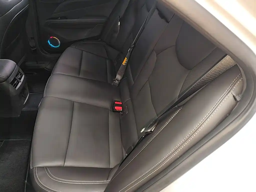 Cadillac CT4 — миниатюра 17