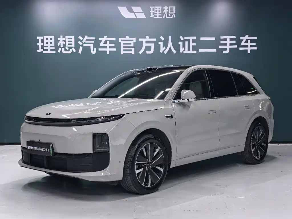 Li Auto Li L6 2025