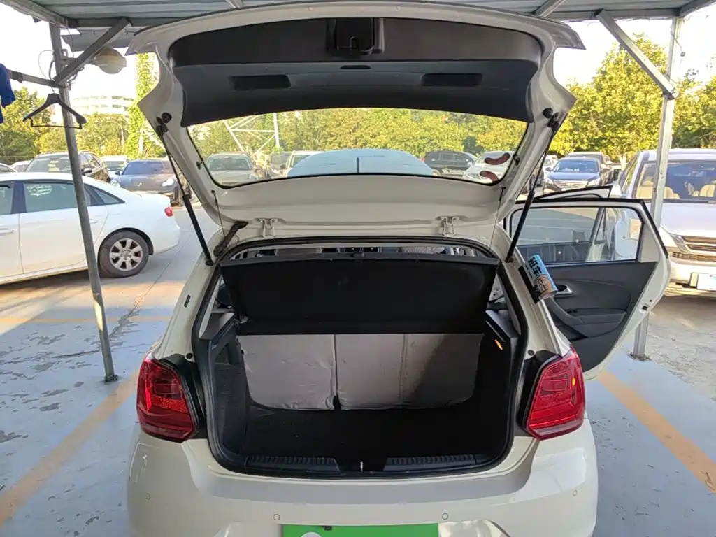 Volkswagen Polo — миниатюра 19