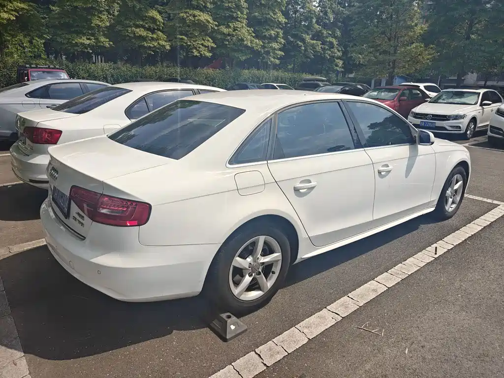 Audi A4L — миниатюра 9