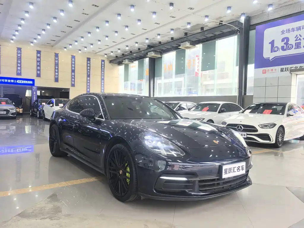 Porsche Panamera — миниатюра 3