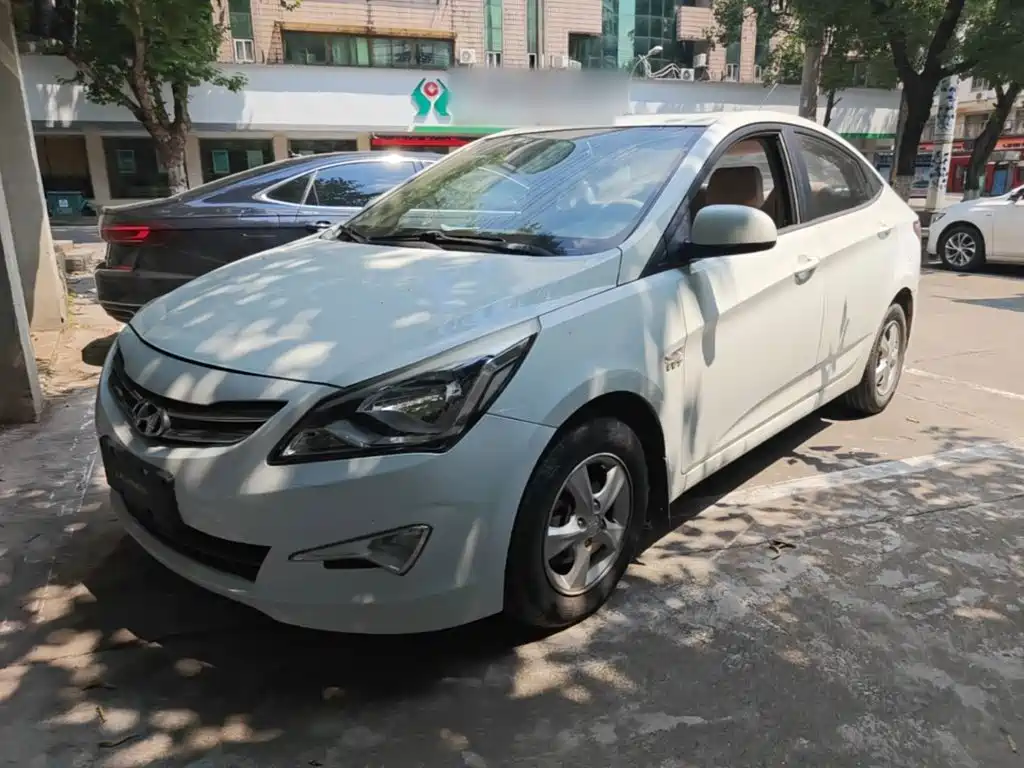 Hyundai Verna